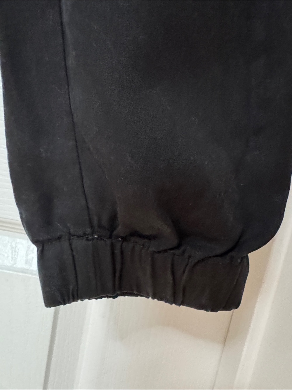 Banana Republic Black Cargo Jogger Pants - Picture 4 of 5